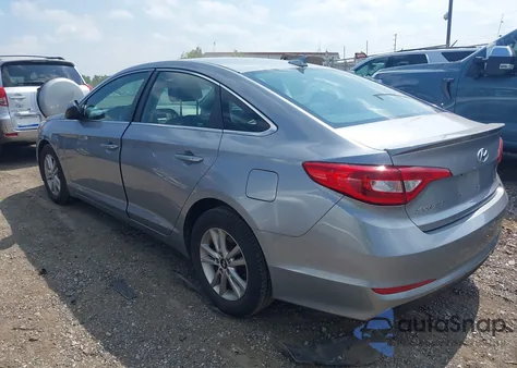 2017 Hyundai Sonata z USA, uszkodzony, nr VIN 5NPE24AF5HH507128
